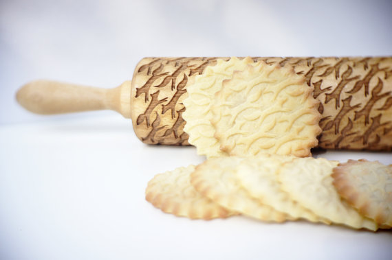 Fox pattern close up - embossing valek rolling pin by Zuzia Kozerska- Gift Ideas By TheMuslimBride.Com.jpg